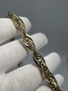 Złota bransoletka z ozdobnym zapięciem dł.19,5 cm