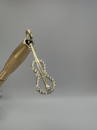 zlota-przywieszka-z-cyrkoniami-zloto-z-drugiej-reki-gold-jubiler-bizuteria-uzywana-ze-zlota-2.jpg