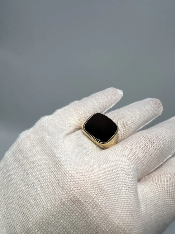 uzywany-zloty-pierscionek-sygnet-z-czarnym-oczkiem-z-czarna-emalia-zloto-gold-z-drugiej-reki-bizuteria-6.jpg