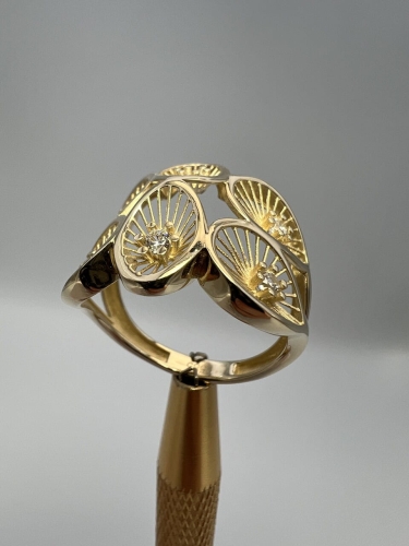 uzywany-pierscionek-ze-zdobieniami-i-cyrkoniami-ze-zlota-gold-bizuteria-z-drugiej-reki-jubiler-6.jpg