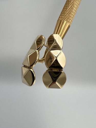 uzywane-zlote-kolczyki-wiszące-gold-bizuteria-z-drugiej-reki-jubiler-1 (2).jpg