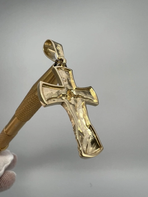 uzywana-zlota-przywieszka-krzyż-gold-bizuteria-z-drugiej-reki-jubiler-5.jpg