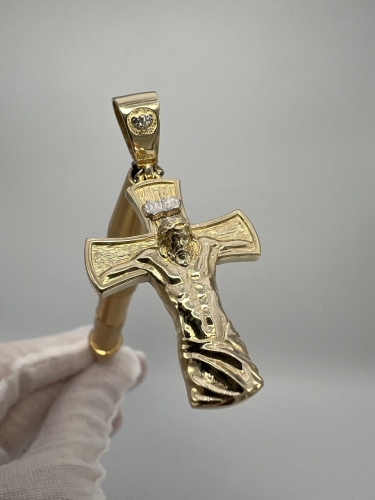 uzywana-zlota-przywieszka-krzyż-gold-bizuteria-z-drugiej-reki-jubiler-1.jpg
