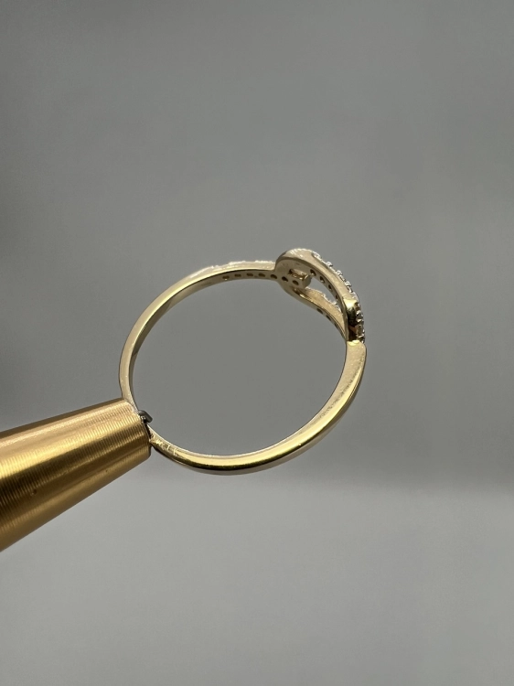 zloty-pierscionek-z-cyrkoniami-uzywany-pierscionek-ze-zlota-gold-jubiler-bizuteria-z-zdrugiej-reki-second-hand-gold-4.jpg
