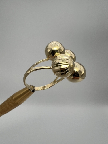 zloty-odswiezony-pierscionek-z-kulkami-odnowiona-zlota-bizuteria-z-drugiej-reki-second-hand-gold-jubiler-bizuteria-ze-zlota-zloto-3.jpg