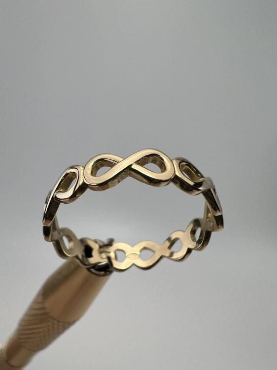 odnowiony-pierscionek-ze-zlota-znak-nieskonczonosci-zdobiona-obraczka-zlota-second-hand-gold-zlota-bizuteria-z-drugiej-reki-3.jpg