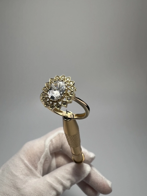pierscionek-odnowiony--zcyrkoniami-zlota-bizuteria-z-drugiej-reki-zloto-second-hand-gold-7.jpg