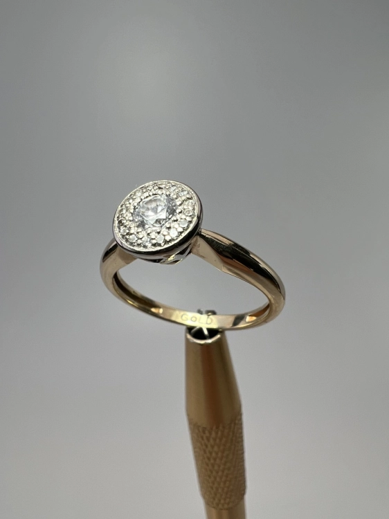 zloty-pierscioek-z-drugiej-reki-jubiler-odnowiona-zlota-bizuteria-z-cyrkoniami-second-hand-gold-2.jpg