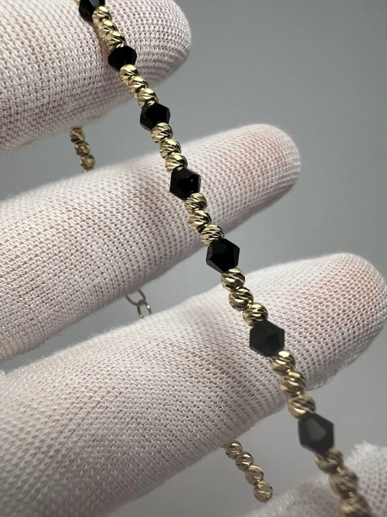 zlota-bransoletka-z-czarnymi-koralikami-odnowiona-zlota-bizuteria-z-drugiej-reki-second-hand-gold-juniler-zloto-2.jpg