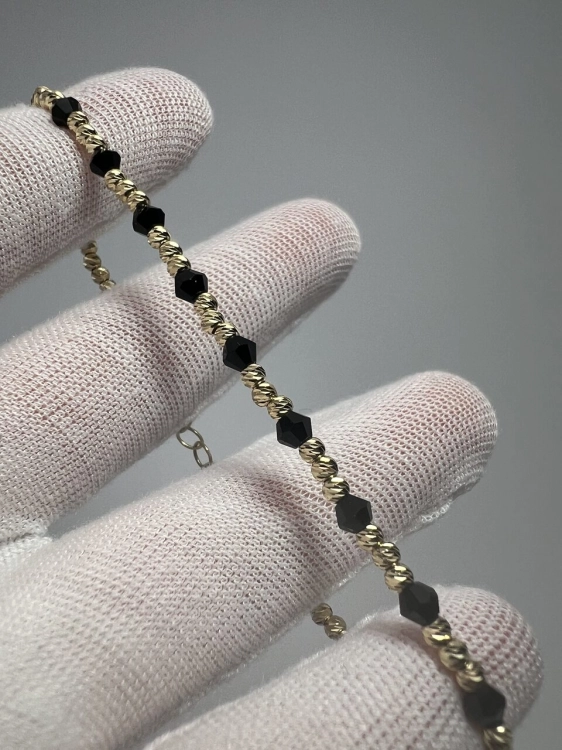zlota-bransoletka-z-czarnymi-koralikami-odnowiona-zlota-bizuteria-z-drugiej-reki-second-hand-gold-juniler-zloto-4.jpg