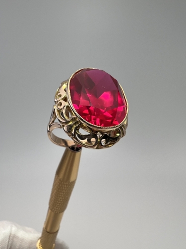 zloty-odnowiony-pierscionek-vintage-zlota-bizuteria-z-drugiej-reki-second-hand-gold-pierscionek-z-malinowym-oczkiem-zloto-z-drugiej-reki-bizuteria-vintage-11.jpg