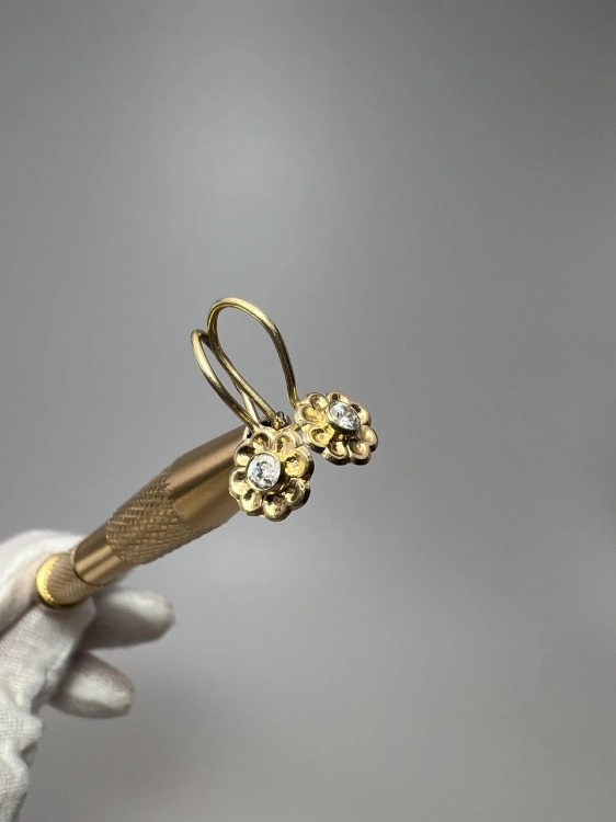 zlote-kolczyki-wiszace-kiwatuszki-z-cyrkoniami-odnowiona-bizuteria-ze-zlota-kolczyki-z-drugiej-reki-second-hand-gold-jubiler-zloto-585-4.jpg