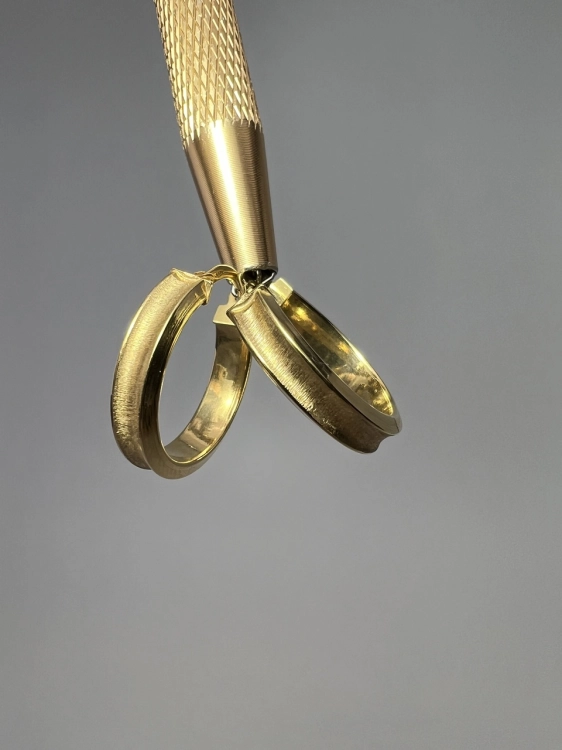 zlote-kolczyki-kola-zlota-bizuteria-z-drugiej-reki-odnowione-zloto-second-hand-gold-jubiler-2.jpg