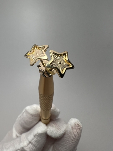 zlote-kolczyki-sztyfty-gwiazdki-odnowiona-bizuteria-ze-zlota-second-hand-gold-jubiler-1.jpg