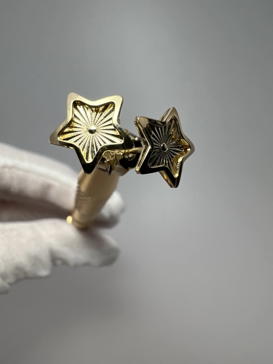 zlote-kolczyki-sztyfty-gwiazdki-odnowiona-bizuteria-ze-zlota-second-hand-gold-jubiler-2.jpg