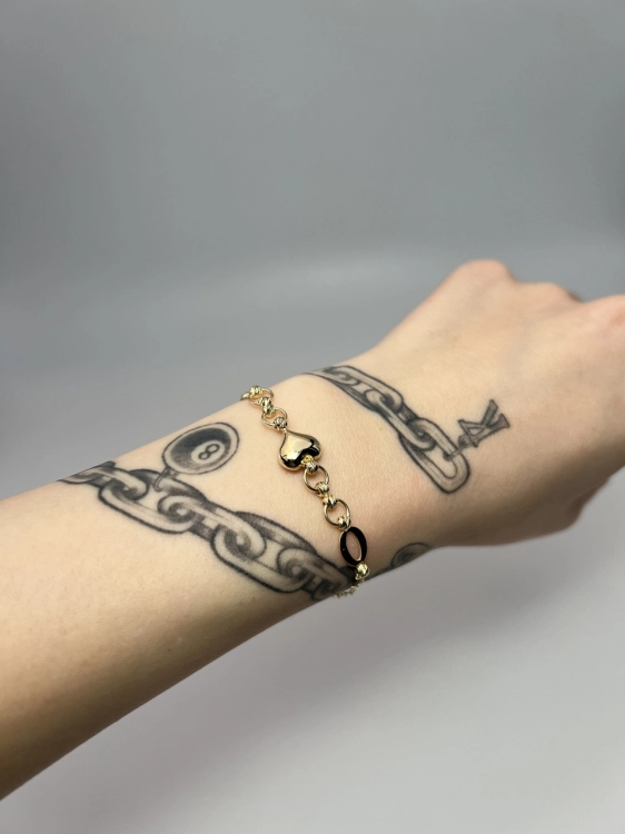bransoletka-bransoletkazsercem-serce-zlota-damskabransoletka-bizuteria-jubiler-splot-585-odnowiona-uzywana-second-hand-gold-prezentdlaniej-sklep-taniezloto-goldjewelry-bransoleta-zlotabizuteria-7.jpg