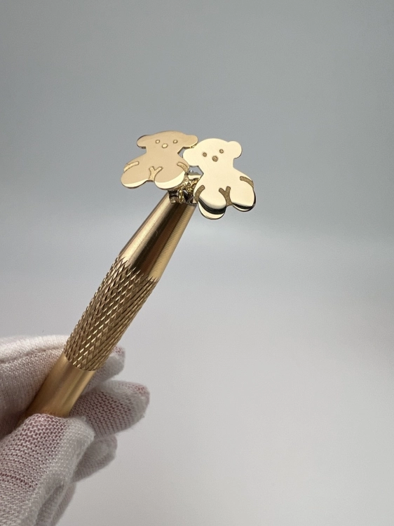 zlote-kolczyki-sztyfty-wkręty-misie-zloto-585-14k-gold-jubiler-zloto-bizuteria-3.jpg
