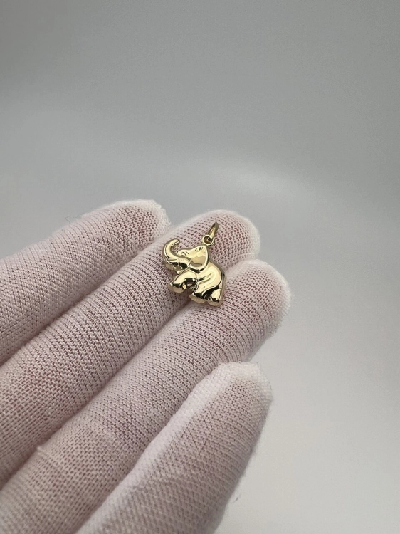 zlota-przywieszka-slonik-na-szczescie-jubiler-585-second-hand-gold-prezent-sklep-okazja-tanie-zloto-zlota-bizuteria-zawieszka-z drugiej-reki-wisiorek-1.jpg