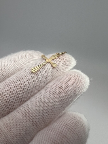 krzyzyk-zloty-krzyzyk-zlota-bizuteria-dewocjonalia-prezent-chrzest-zloto-585-second-hand-gold-zawieszka-jubiler-meski-krzyzyk-krzyz-tanie-zloto-odnowione-1.jpg