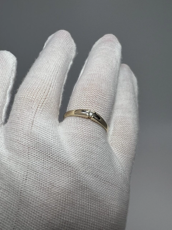 second-hand-gold-jubiler-zloto-585-bizuteria-odnowiona-z-drugiej-reki-wyjatkowa-najlepsza-cena-pierscionek-z-diamentem-klasyczny-rozmiar-18-2.jpg