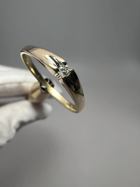 second-hand-gold-jubiler-zloto-585-bizuteria-odnowiona-z-drugiej-reki-wyjatkowa-najlepsza-cena-pierscionek-z-diamentem-klasyczny-rozmiar-18-6.jpg