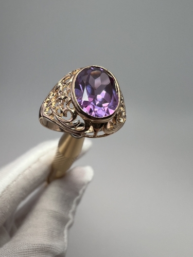 second-hand-gold-jubiler-zloto-585-bizuteria-odnowiona-z-drugiej-reki-wyjatkowa-najlepsza-cena-zloty-pierscionek-prl-dawna-bizuteria-z-fioletowym-kamieniem-rozmiar-16-7.jpg